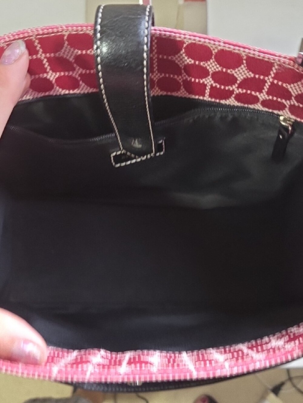 Kate Spade Vintage  Pink Patterned Women’s Tote Bag with Black Handles - Picture 6 of 8